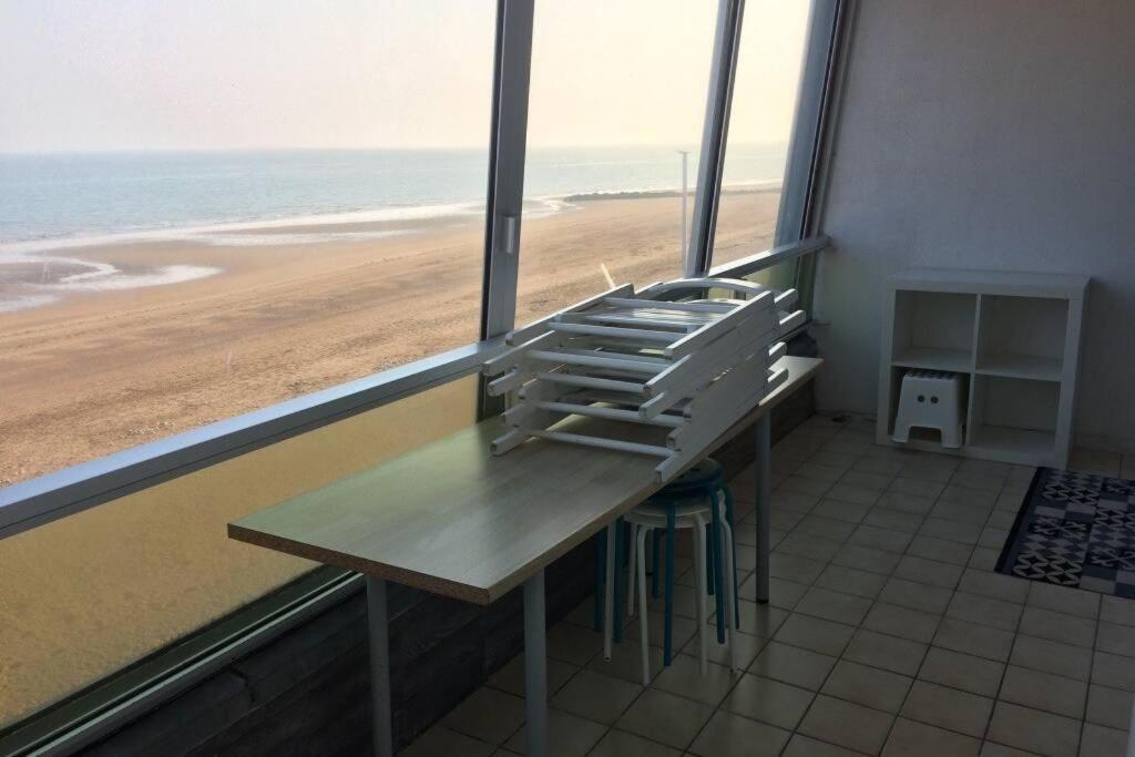 Appartement T2 Avec Vue Sur Mer Directe ! 쿠르쇨 쉬르 메르 외부 사진